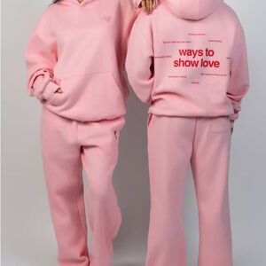 Comfrt Love Pink Women bundle Med Hoodie & Women Sm Straight leg Sweat Bottom